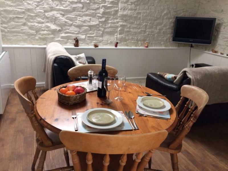 Cwmtwrch Cottage Carmarthen Zewnętrze zdjęcie